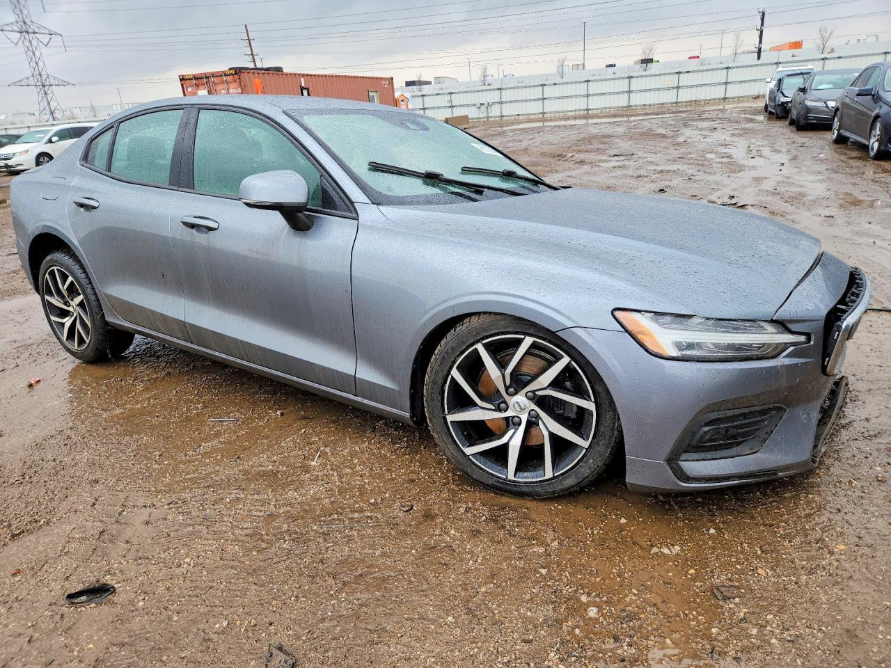 2020 VOLVO S60