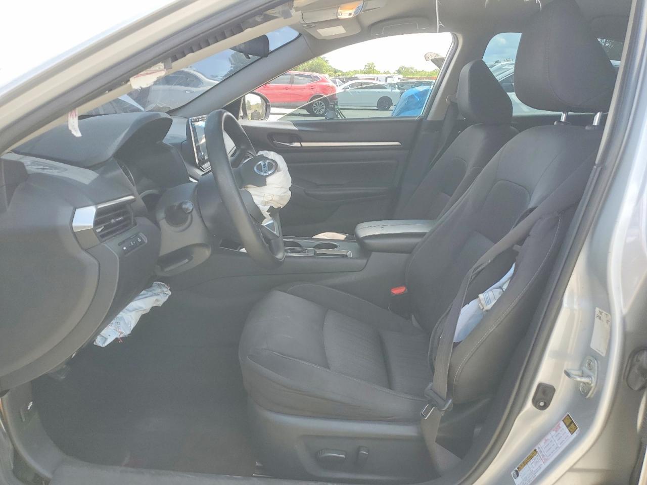2022 NISSAN ALTIMA