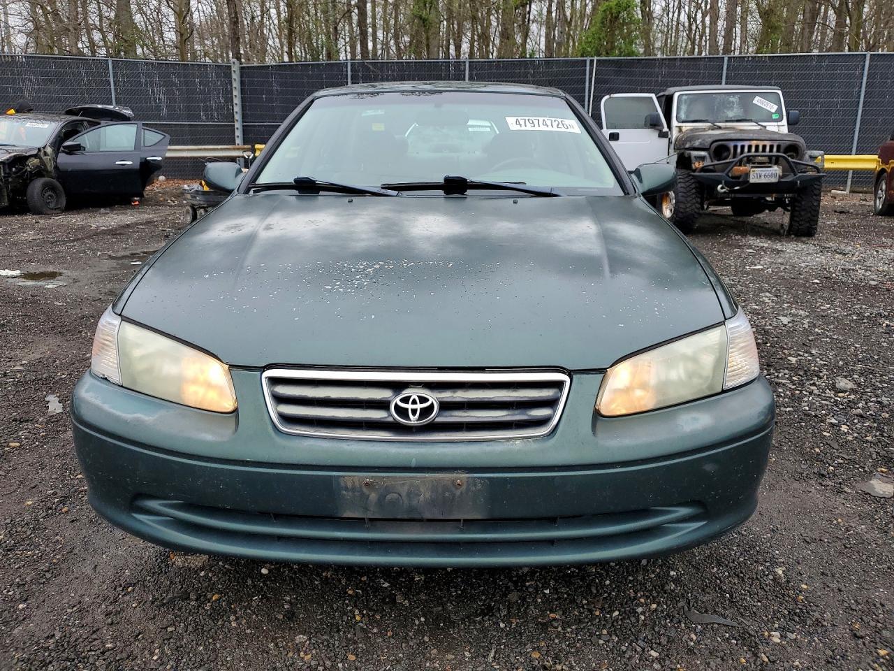 2001 TOYOTA CAMRY