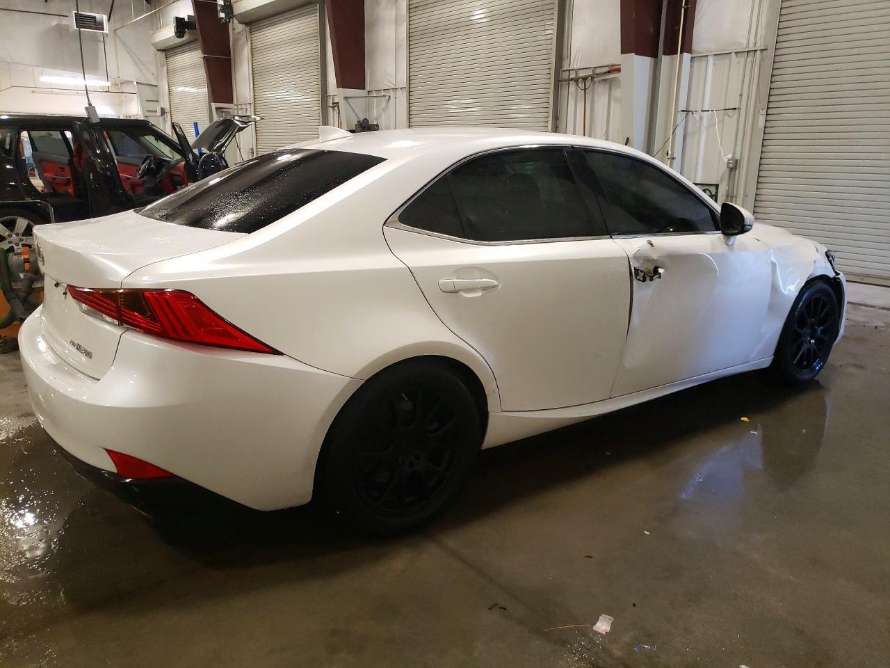2017 LEXUS IS 300