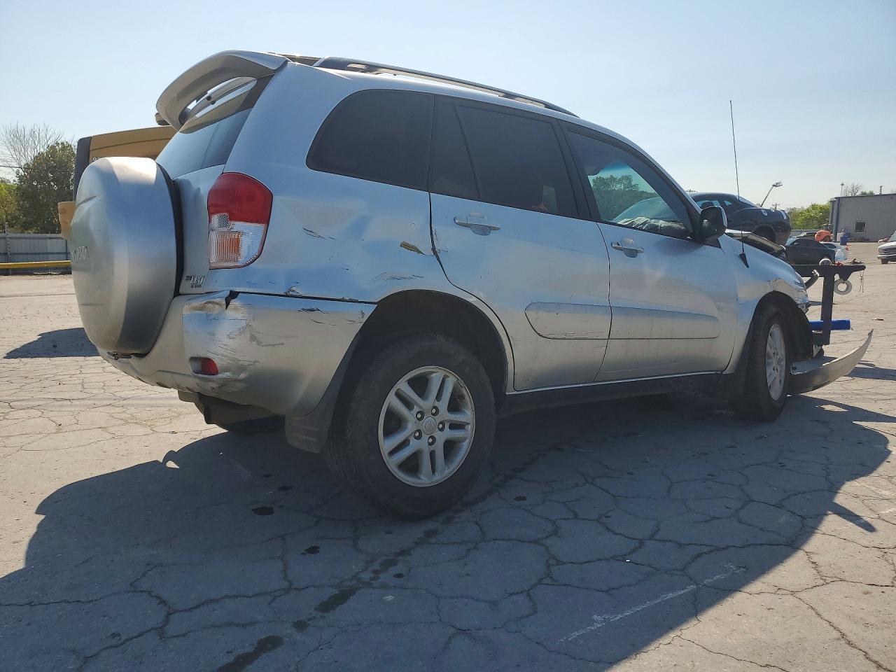 2002 TOYOTA RAV4