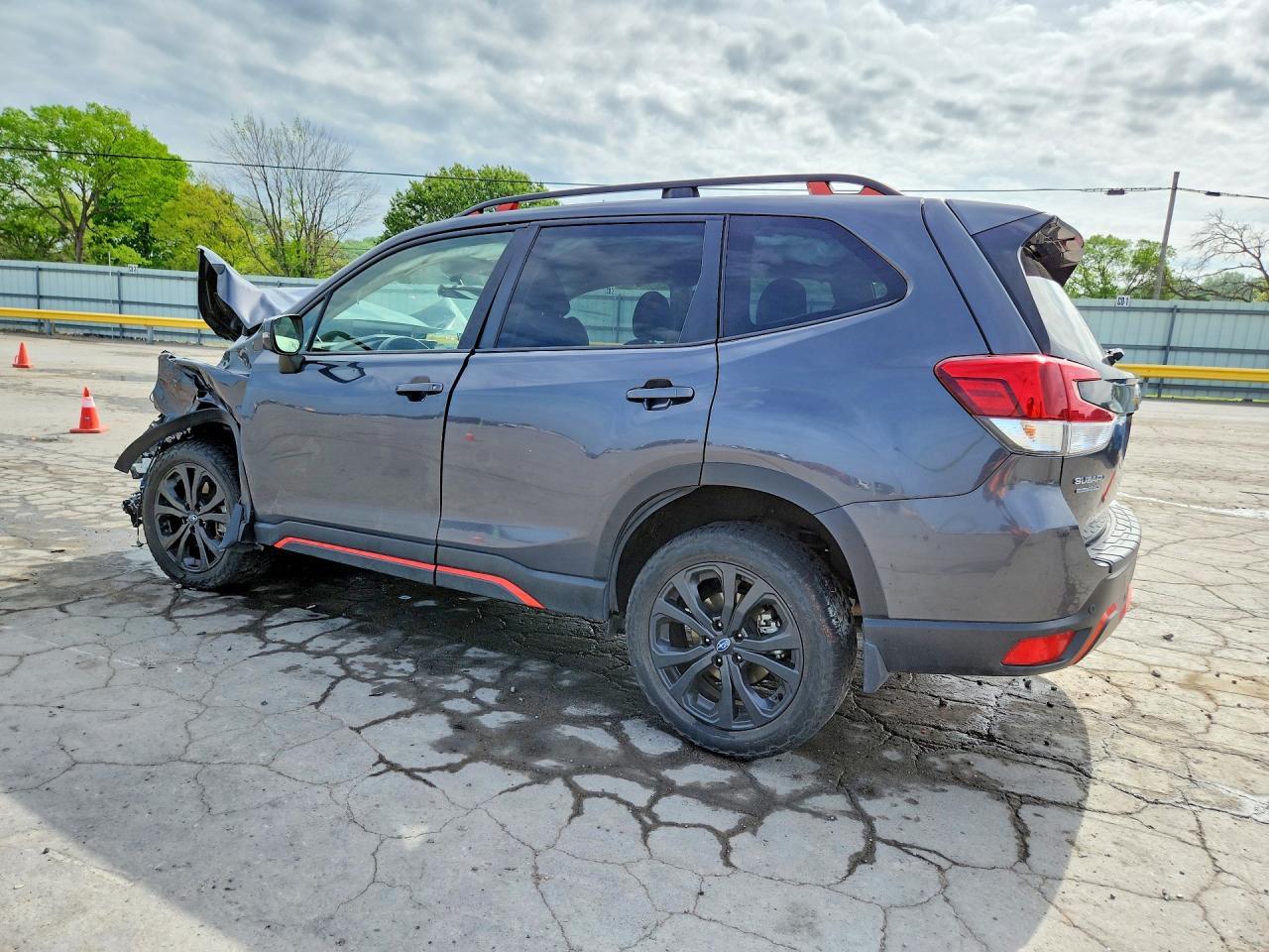 2020 SUBARU FORESTER
