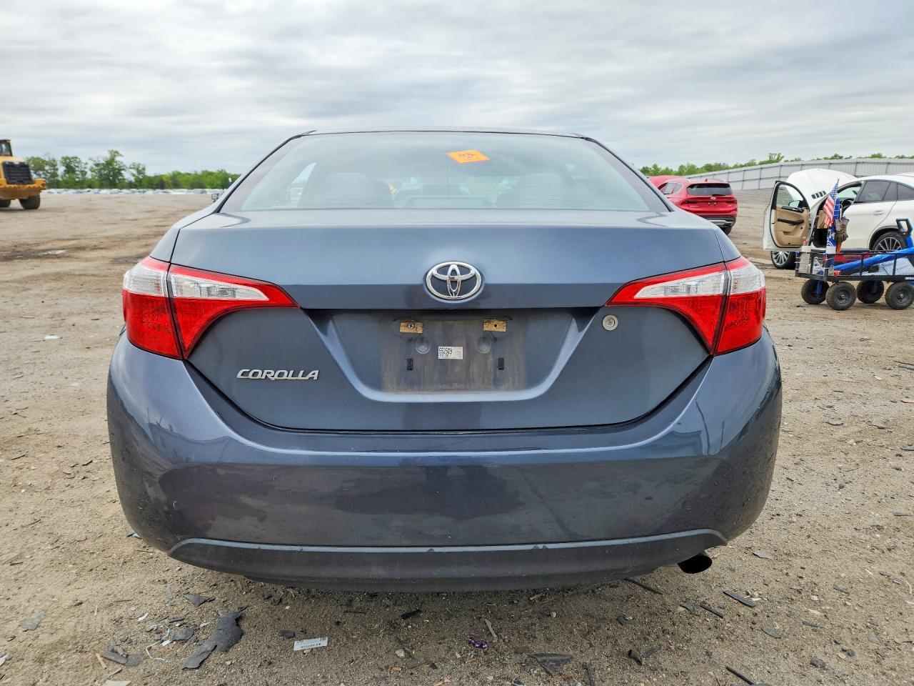 2016 TOYOTA COROLLA