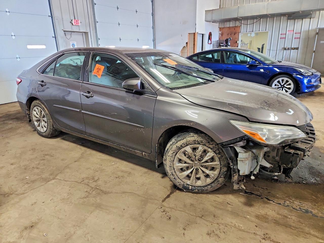 2015 TOYOTA CAMRY