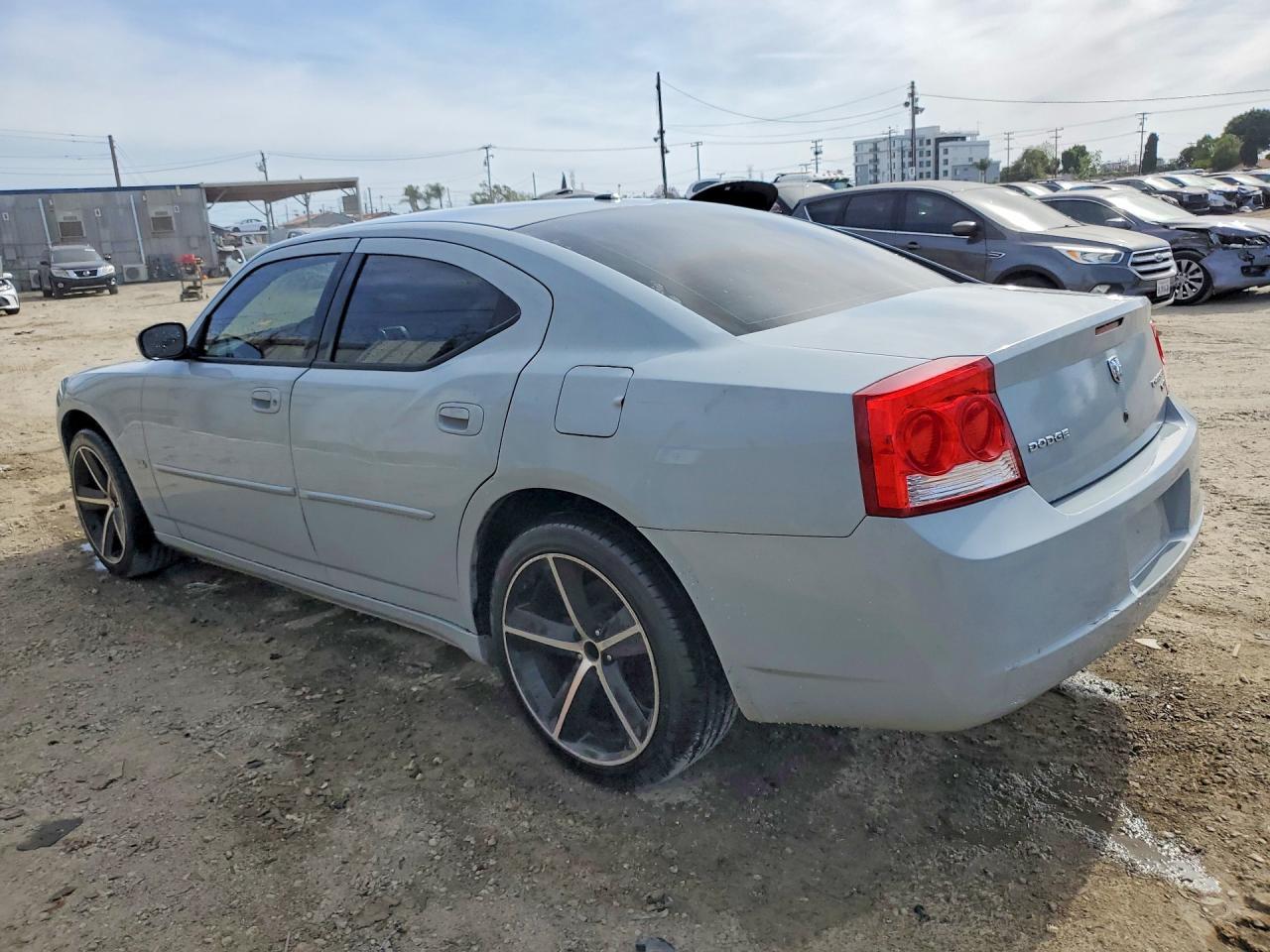 2010 DODGE CHARGER
