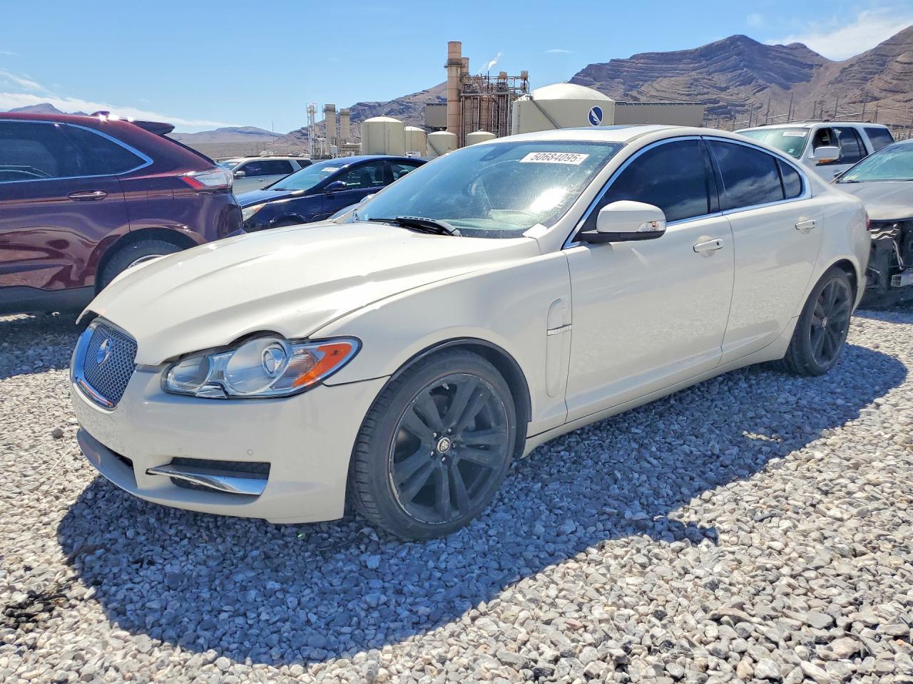 2009 JAGUAR XF