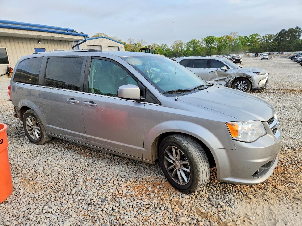 2020 DODGE GRAND CARAVAN