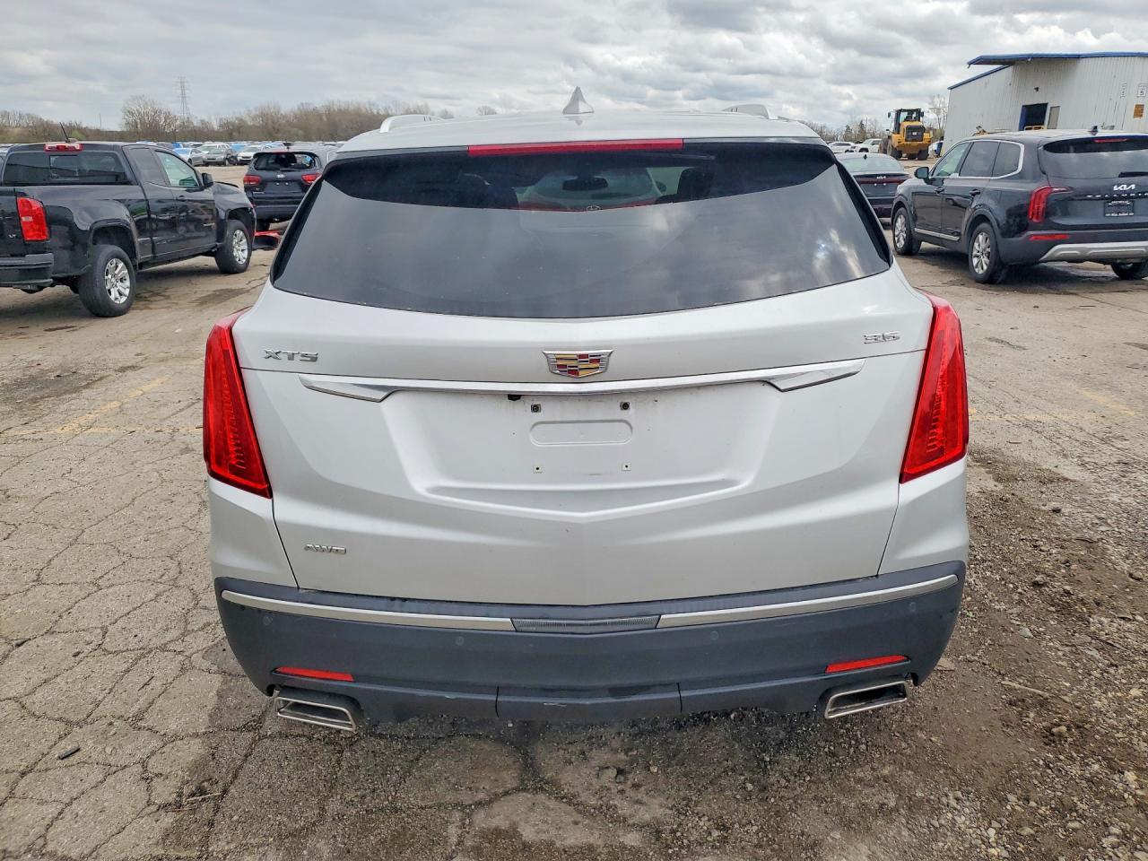 2018 CADILLAC XT5