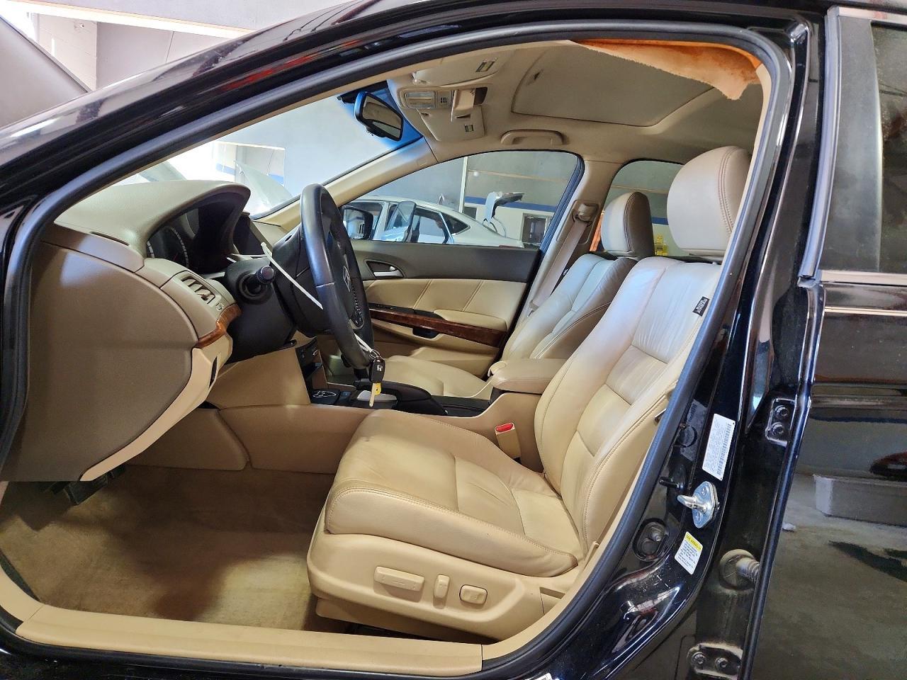 2010 HONDA ACCORD