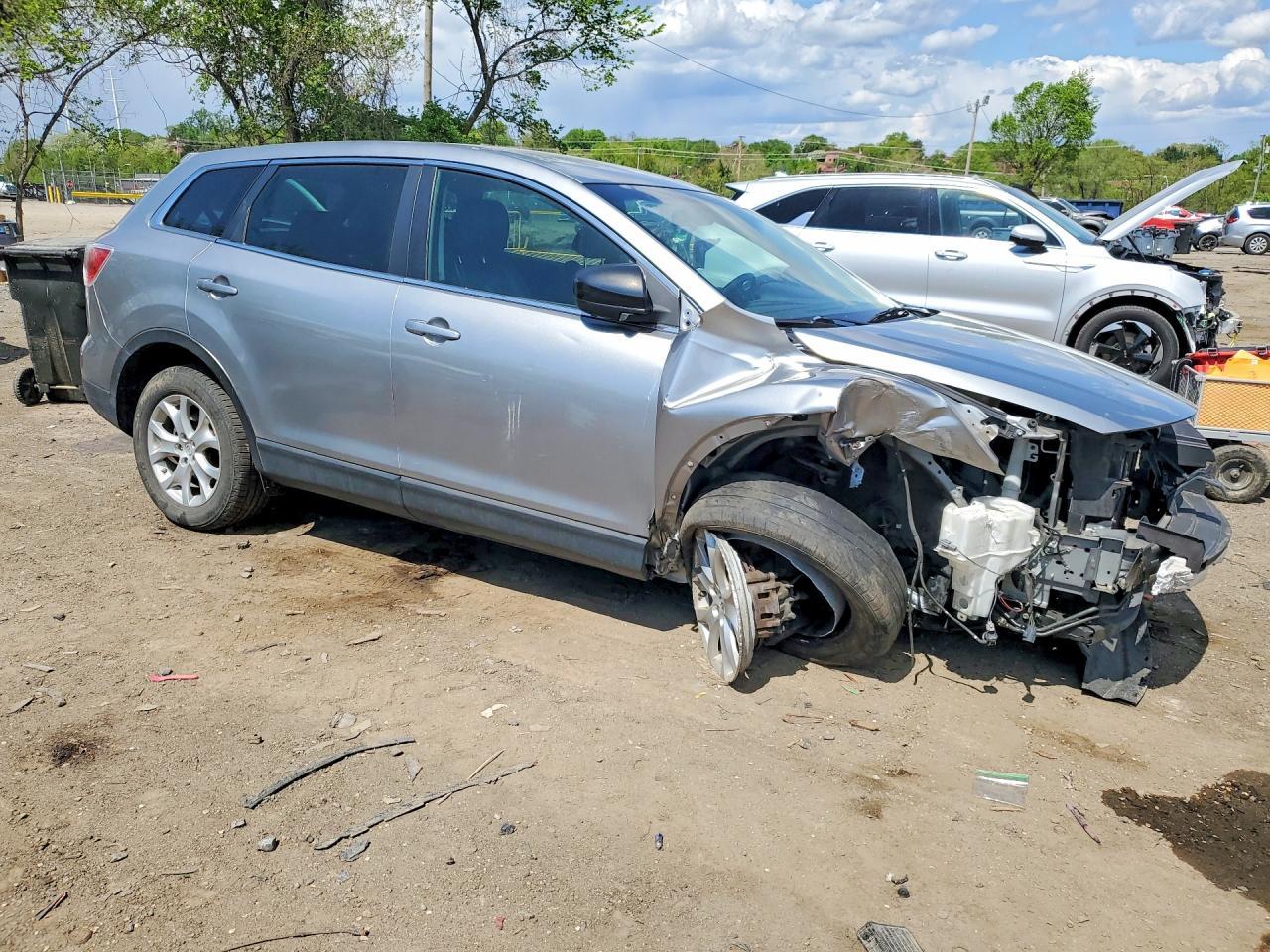2011 MAZDA CX-9