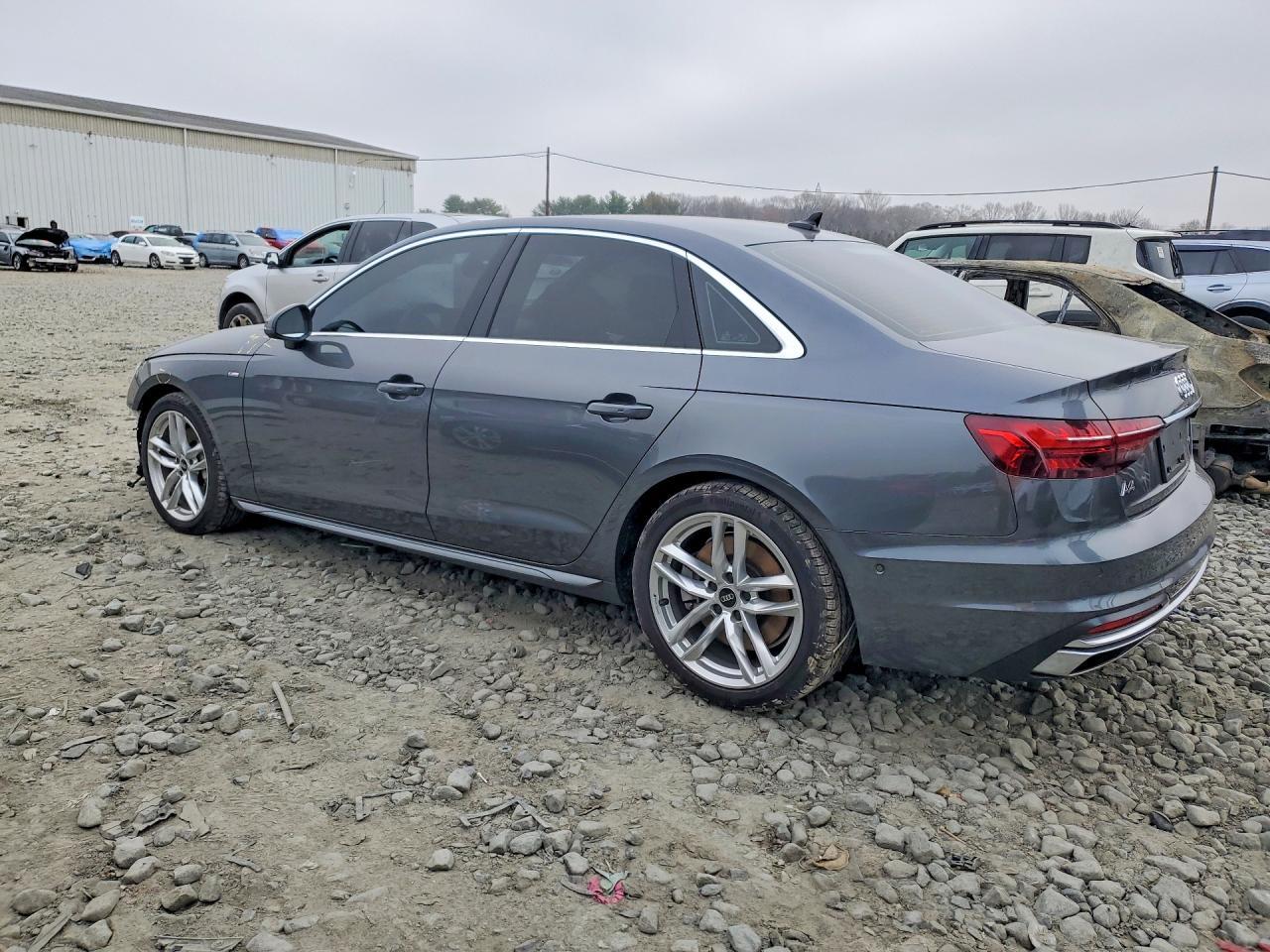 2022 AUDI A4