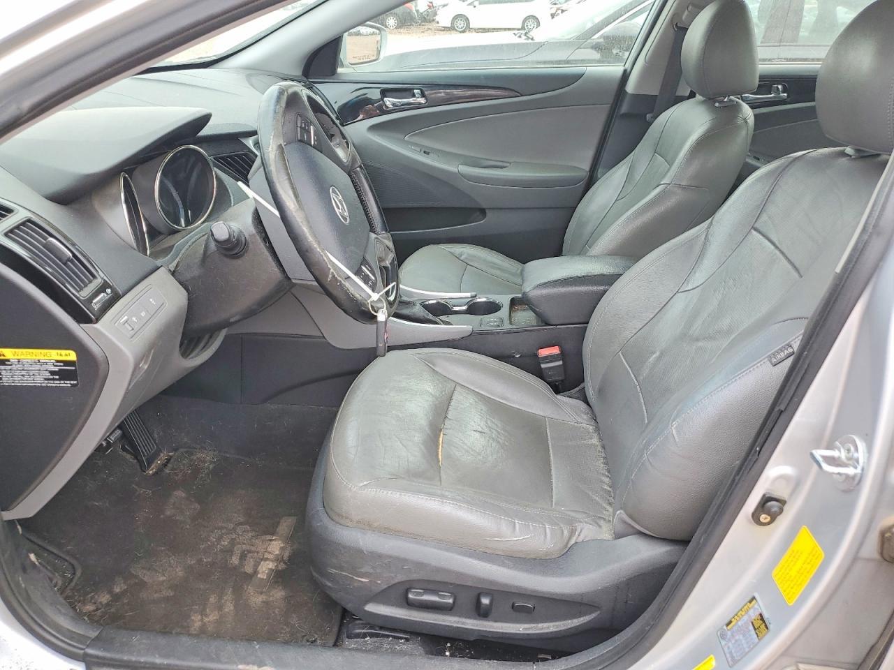 2012 HYUNDAI SONATA