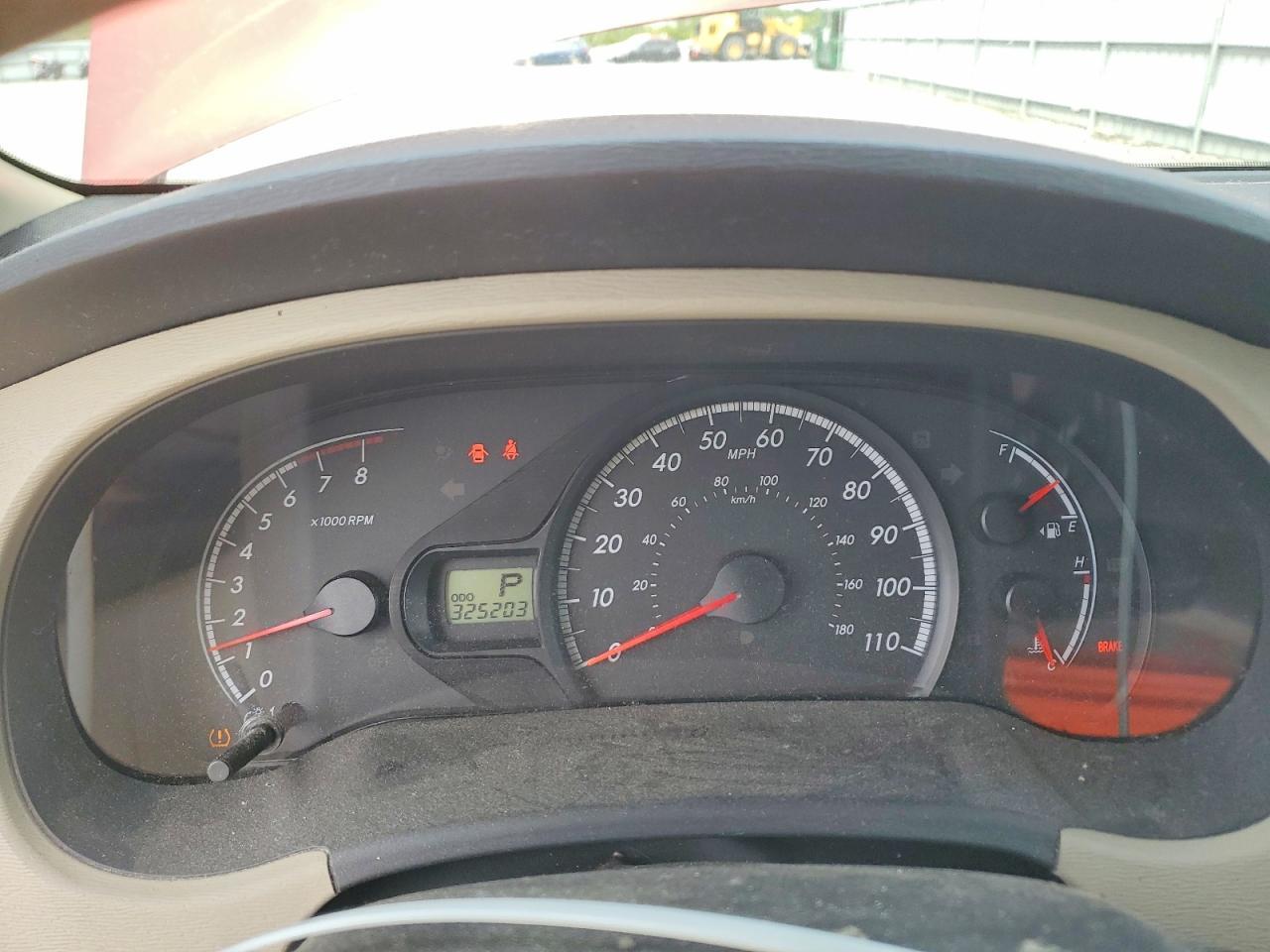 2013 TOYOTA SIENNA