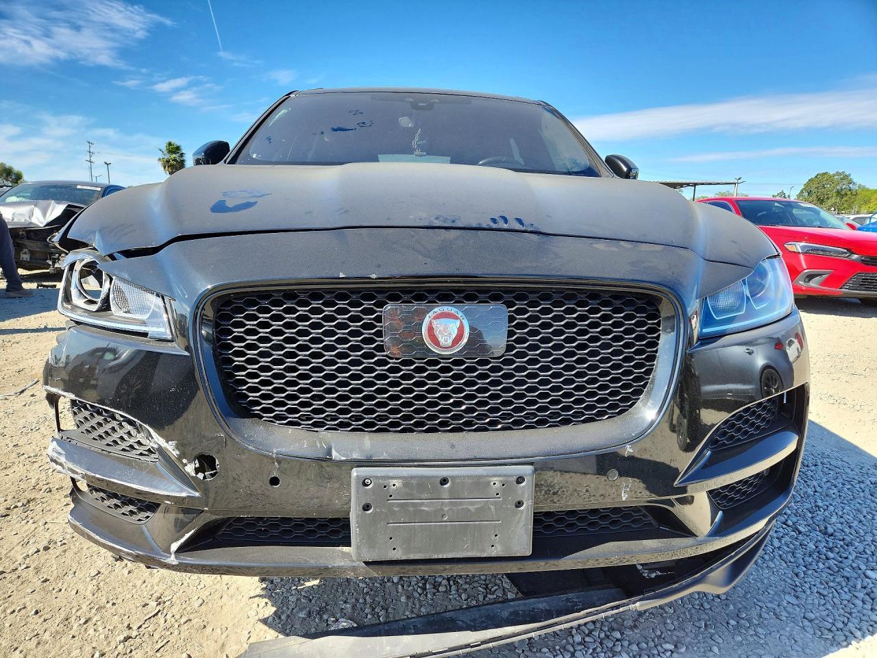 2019 JAGUAR F-Pace