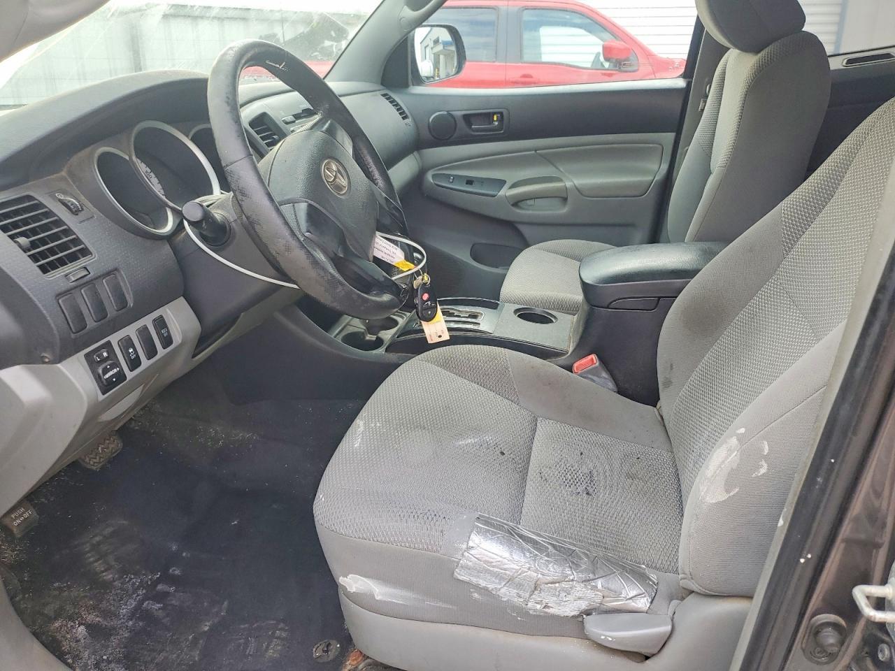 2012 TOYOTA TACOMA
