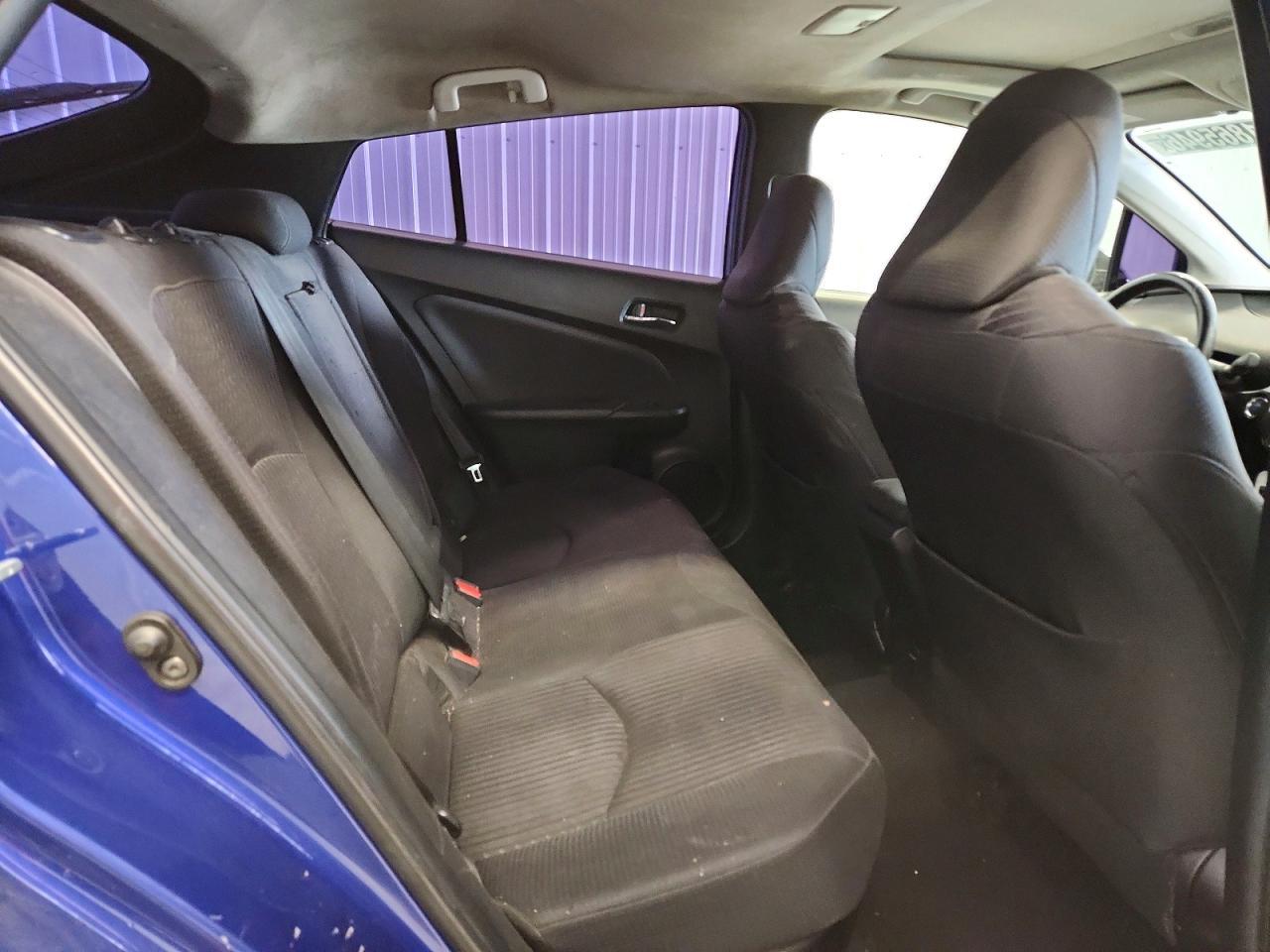 2016 TOYOTA PRIUS
