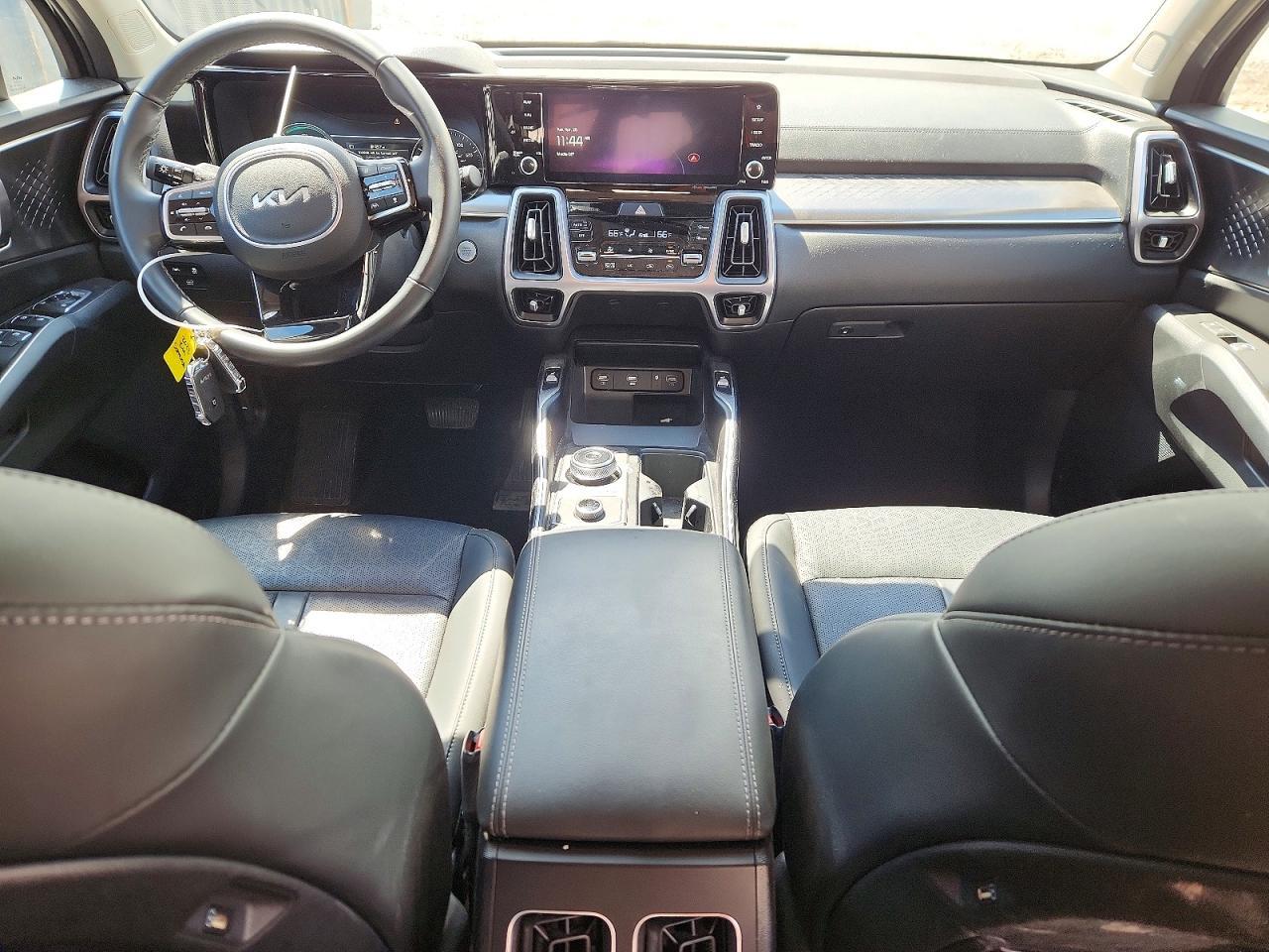 2023 KIA SORENTO