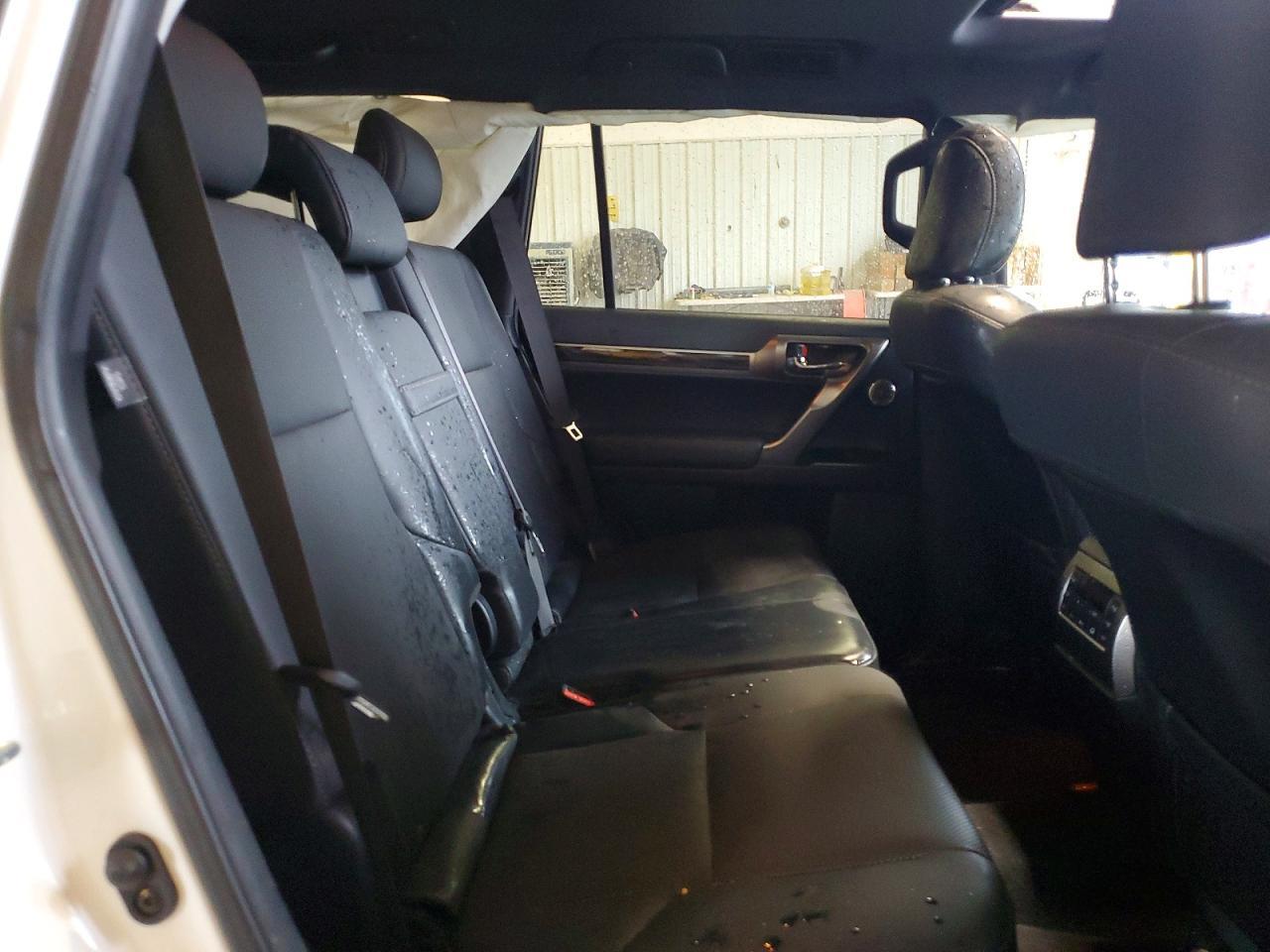 2022 LEXUS GX 460