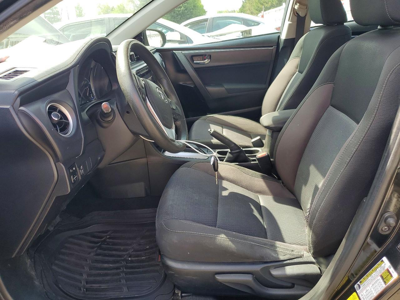 2017 TOYOTA COROLLA
