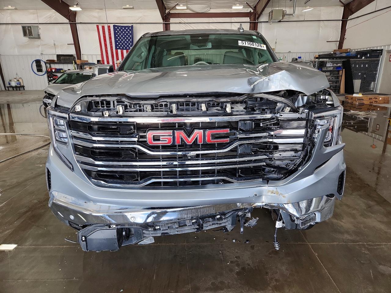 2023 GMC Sierra