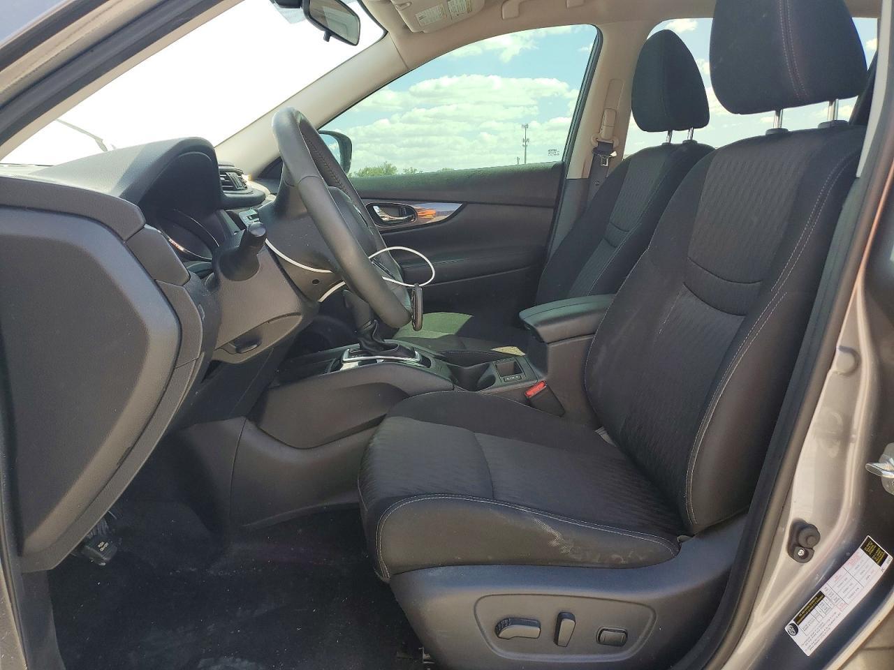 2017 NISSAN ROGUE