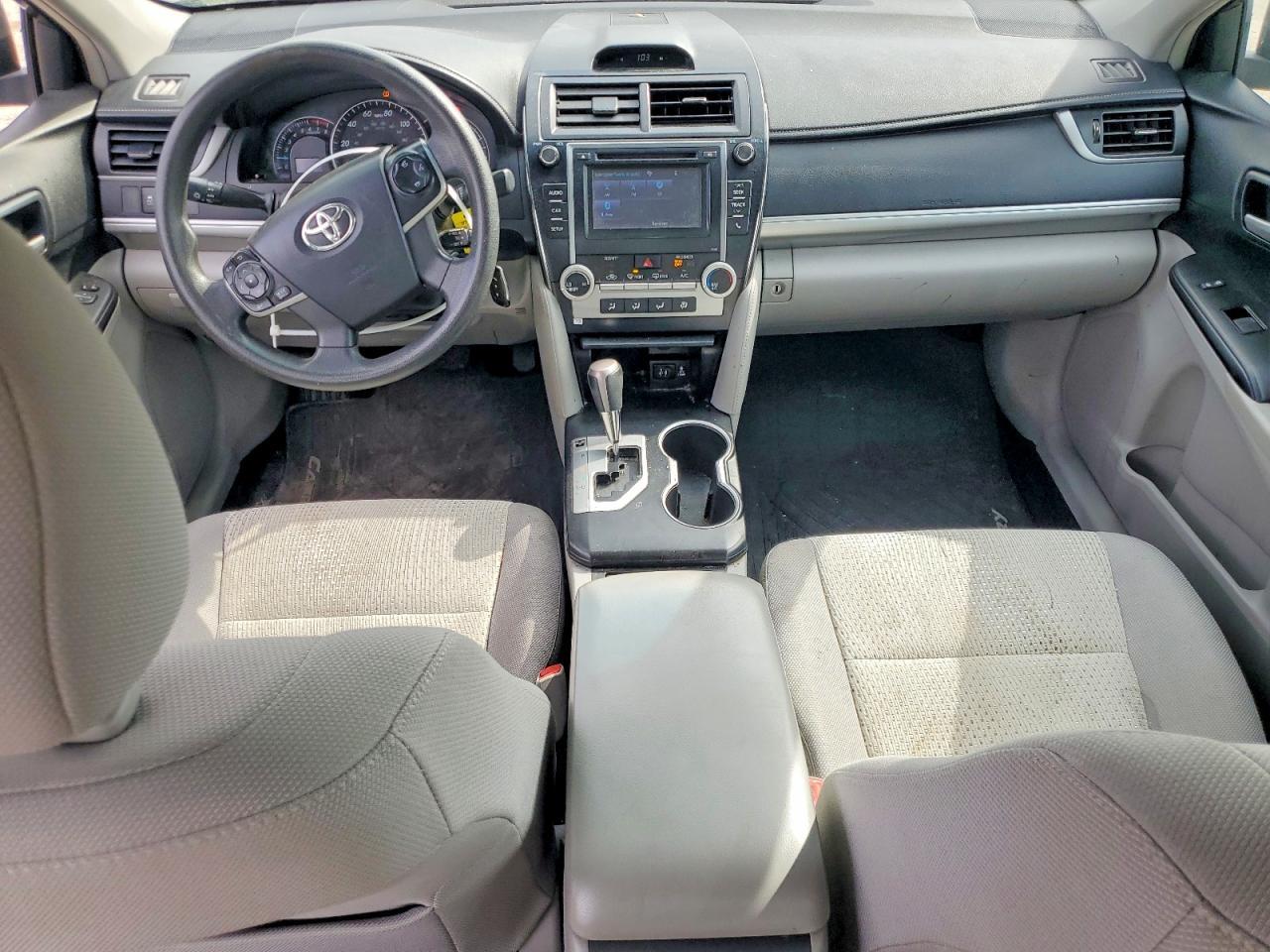 2014 TOYOTA CAMRY