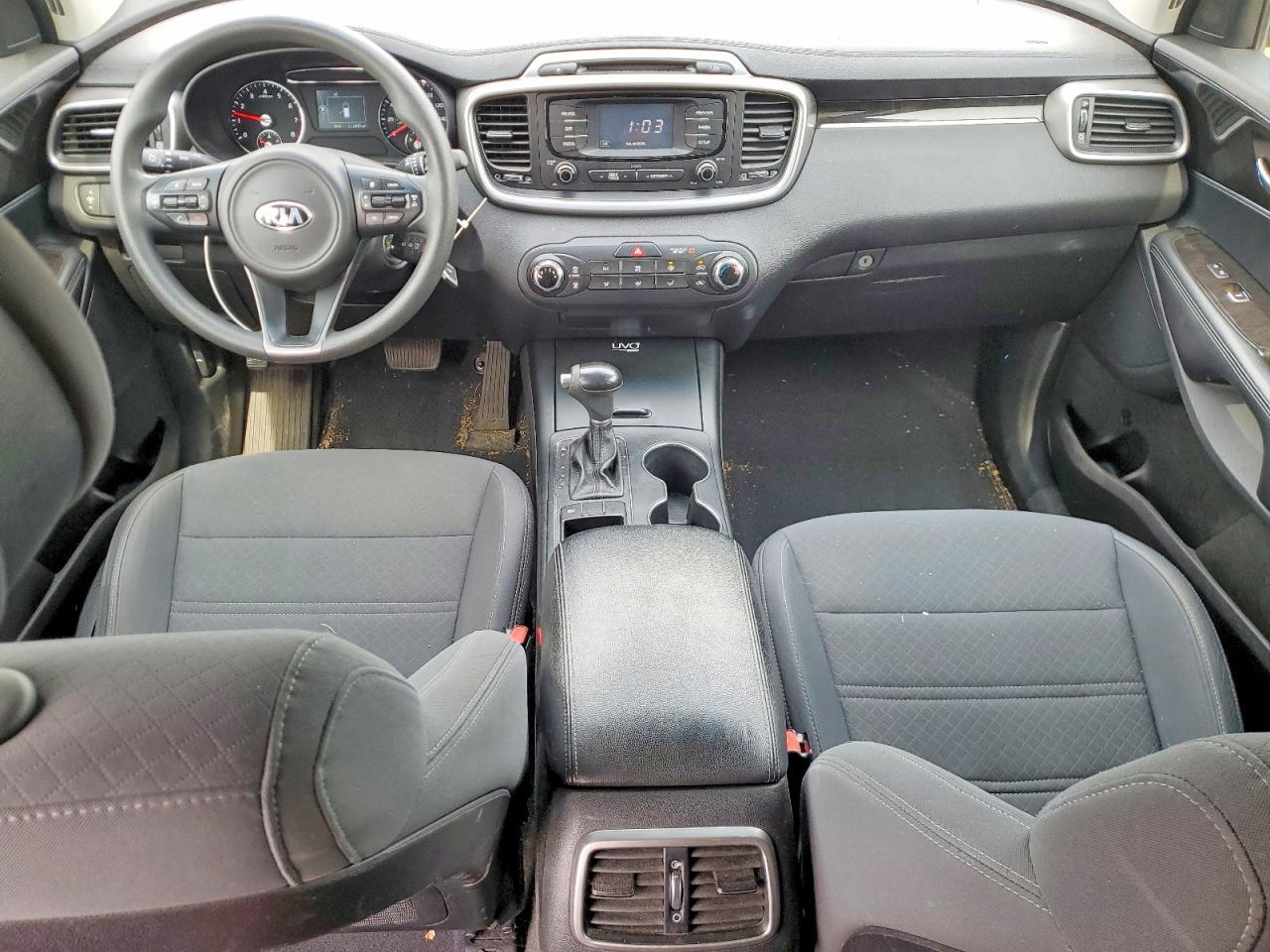 2016 KIA SORENTO