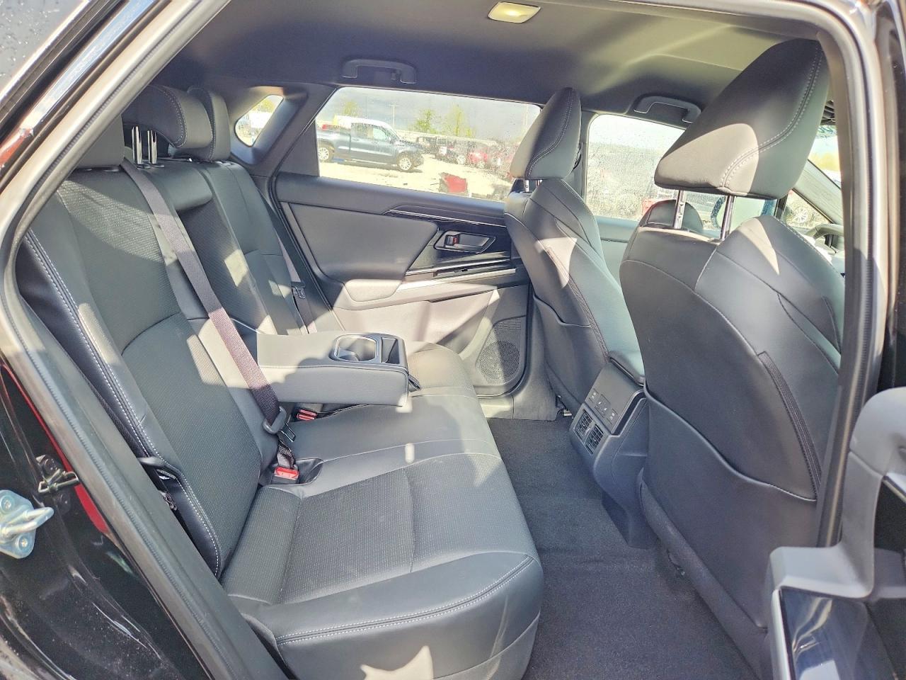 2025 SUBARU Solterra