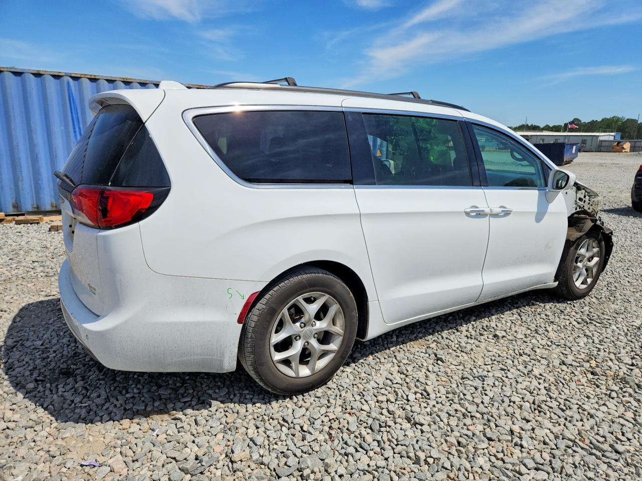 2019 CHRYSLER Pacifica