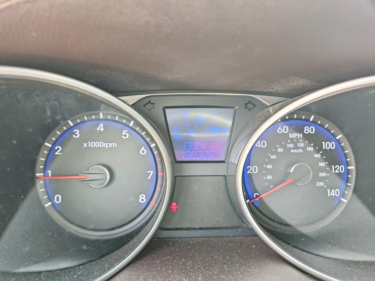 2011 HYUNDAI TUCSON