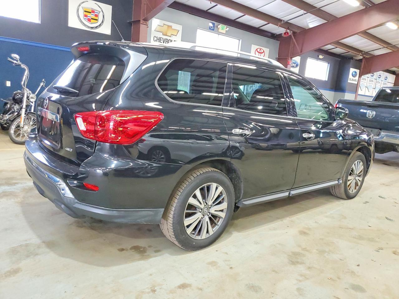 2018 NISSAN PATHFINDER