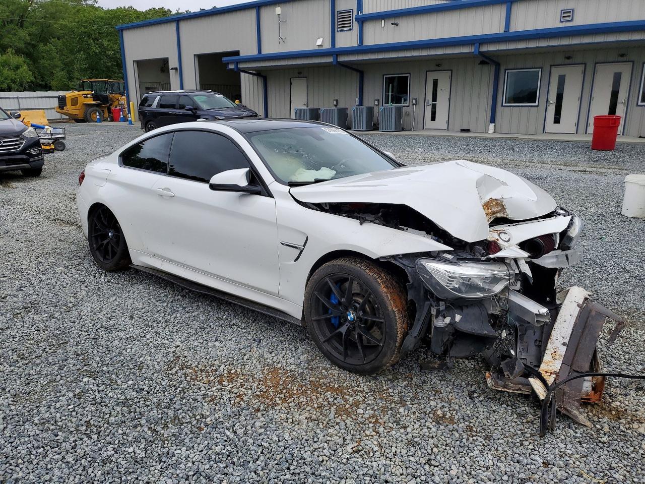 2015 BMW M4