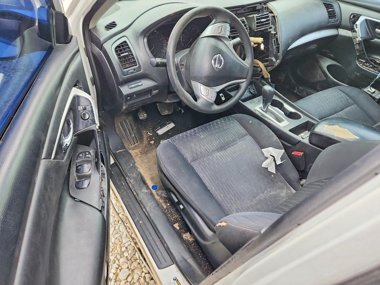 2016 NISSAN ALTIMA