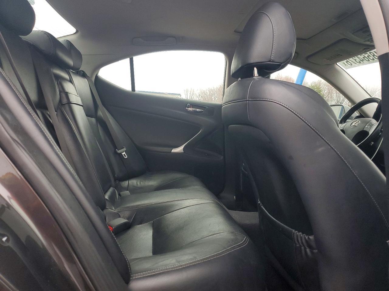 2010 LEXUS IS 250