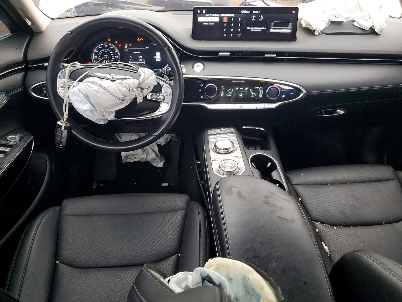 2022 GENESIS GV70