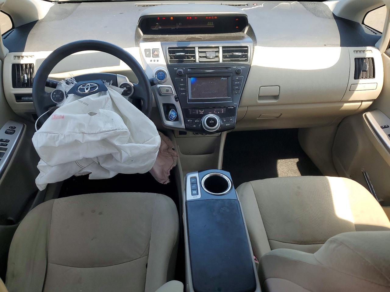 2012 TOYOTA PRIUS V