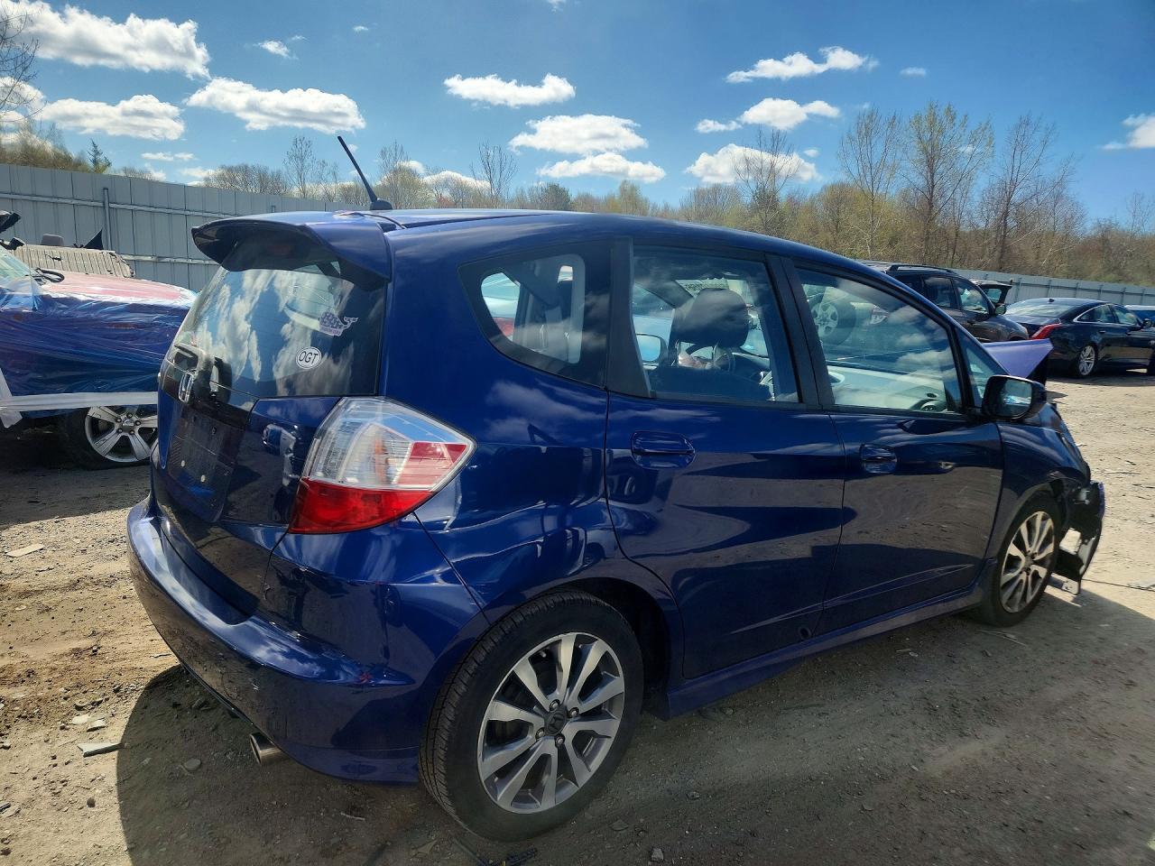 2013 HONDA FIT