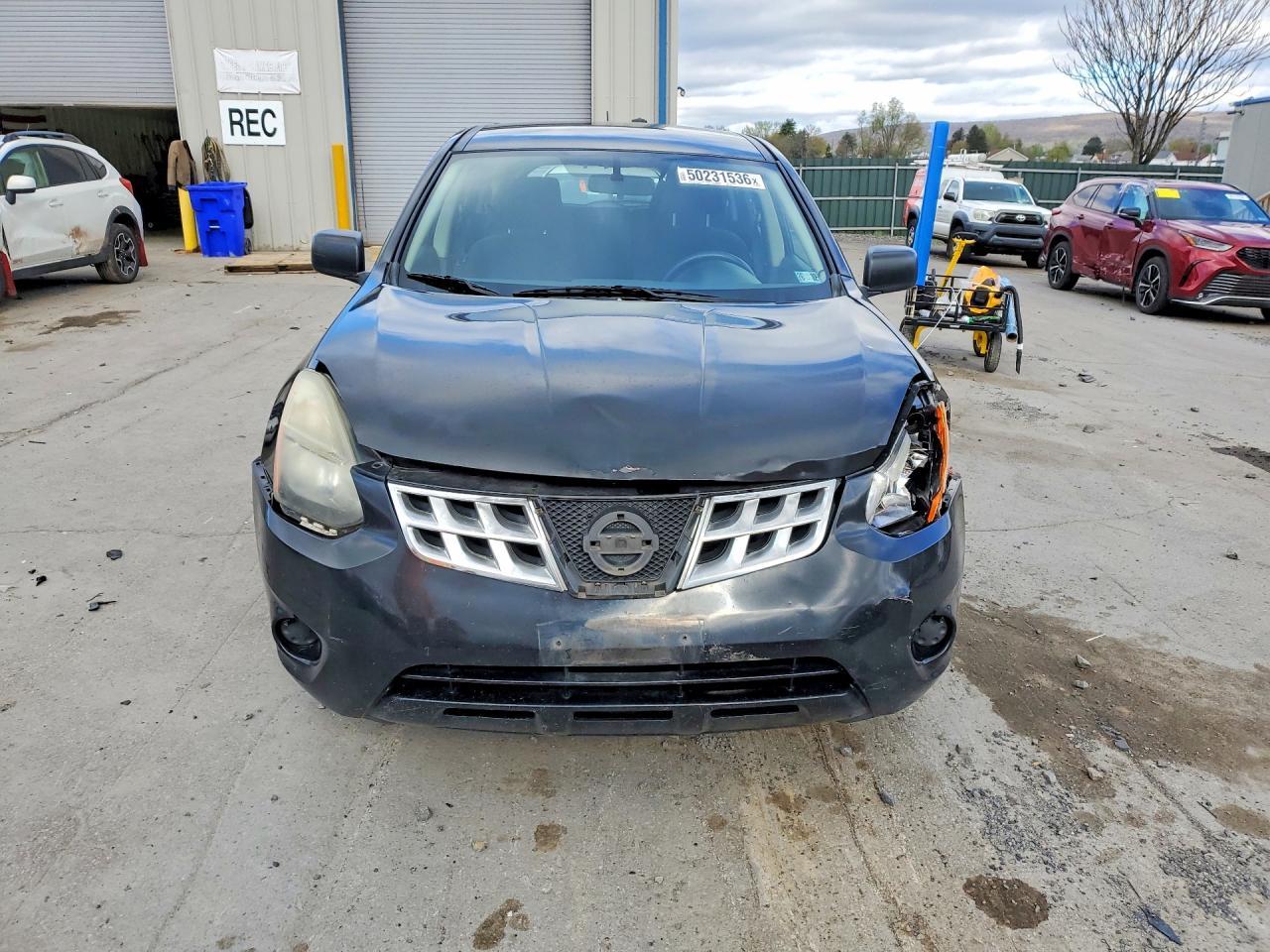2014 NISSAN ROGUE