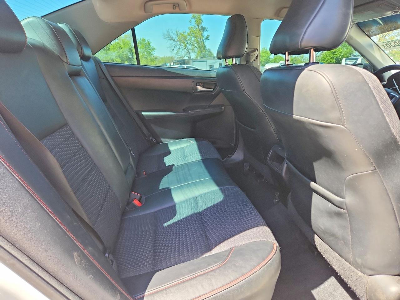 2015 TOYOTA CAMRY