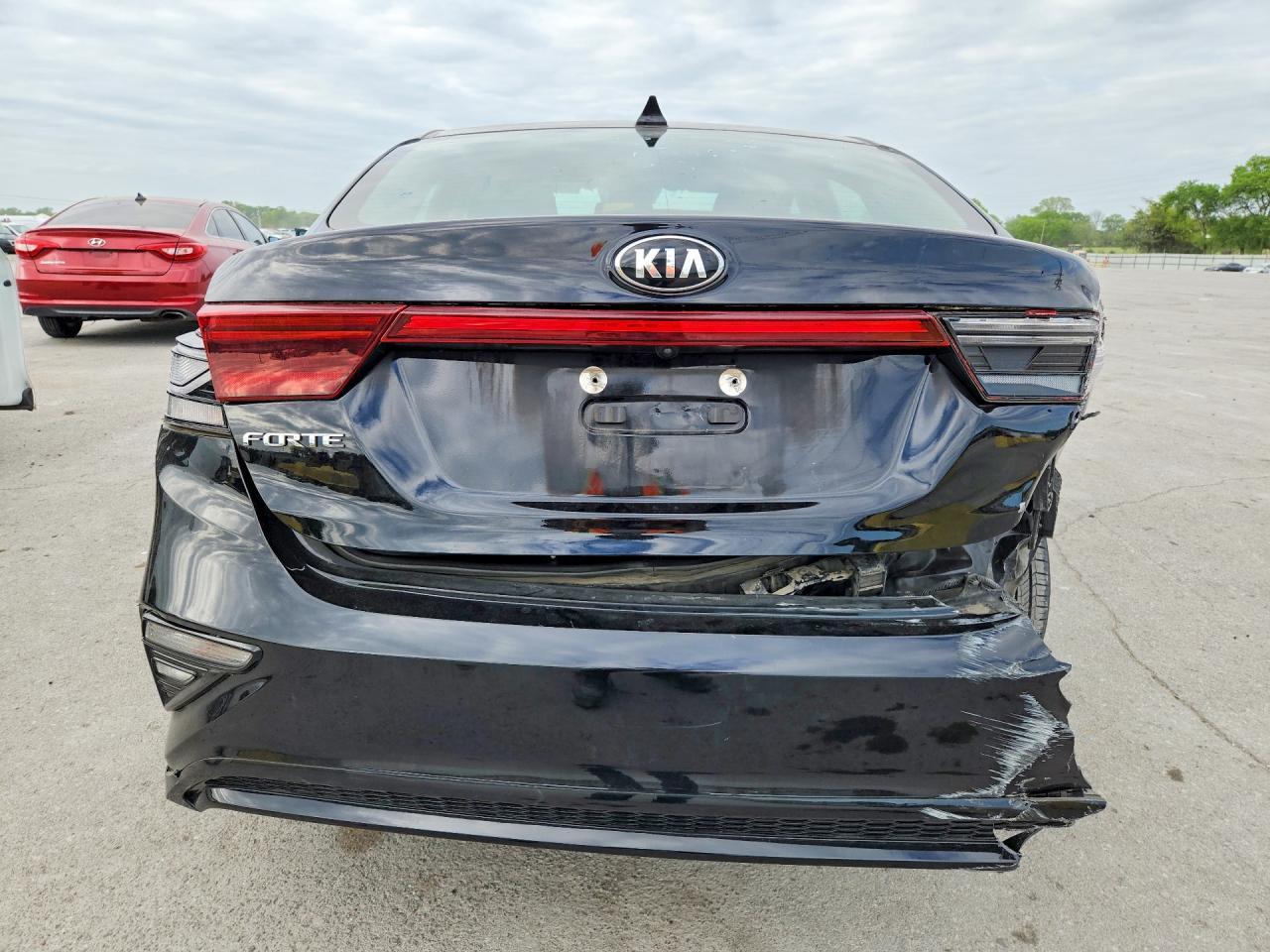 2019 KIA FORTE