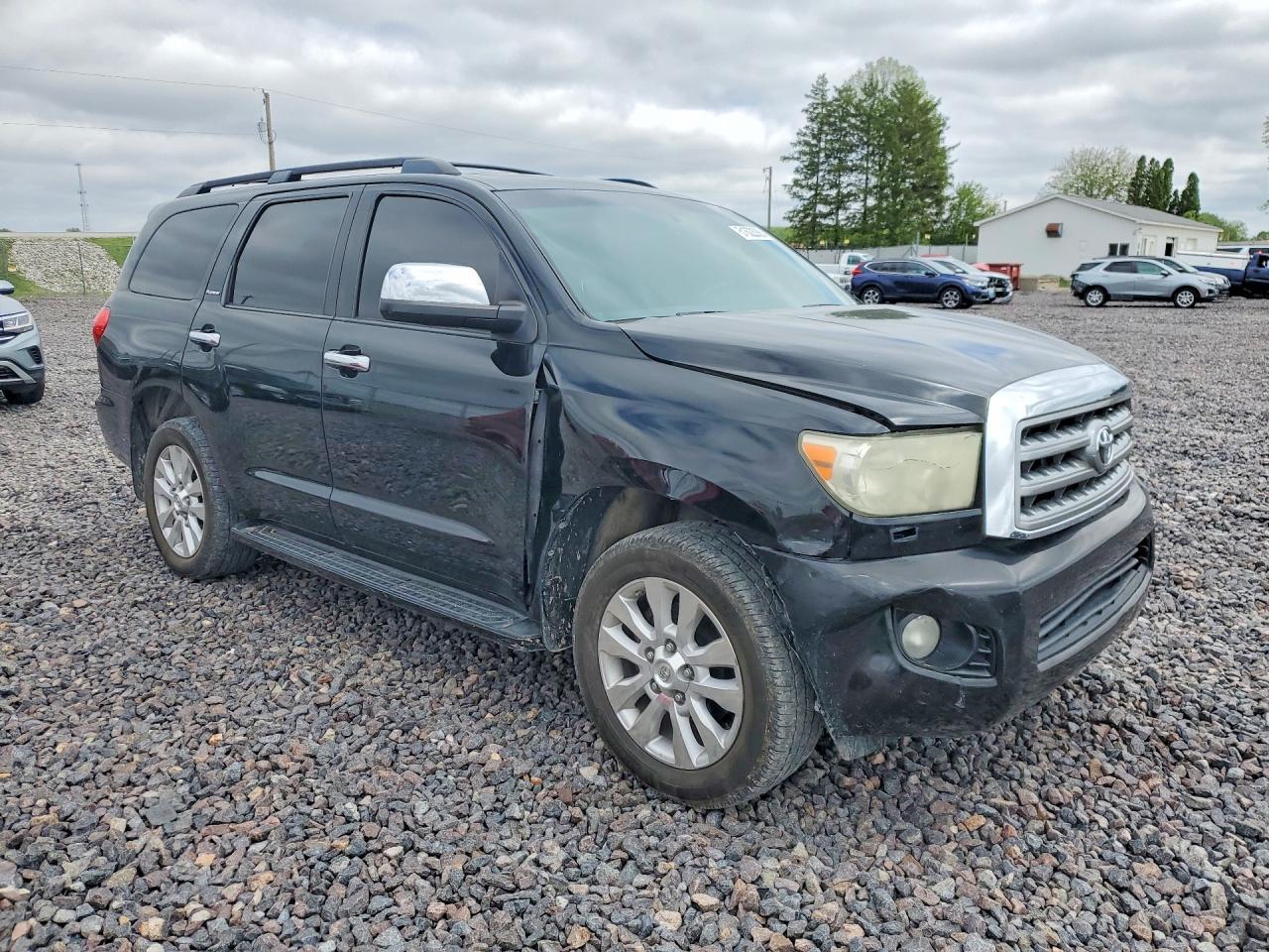 2010 TOYOTA Sequoia