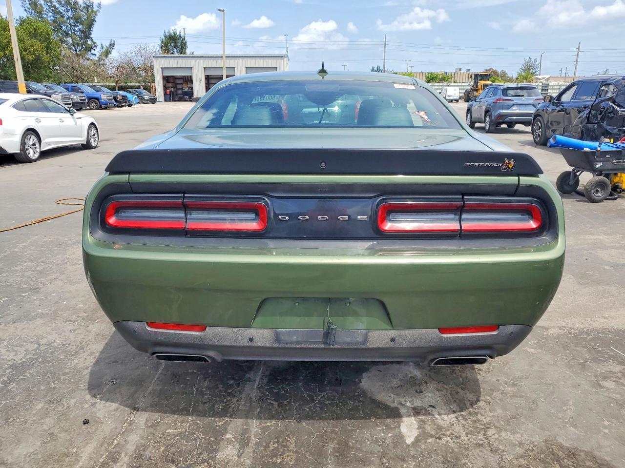 2021 DODGE Challenger