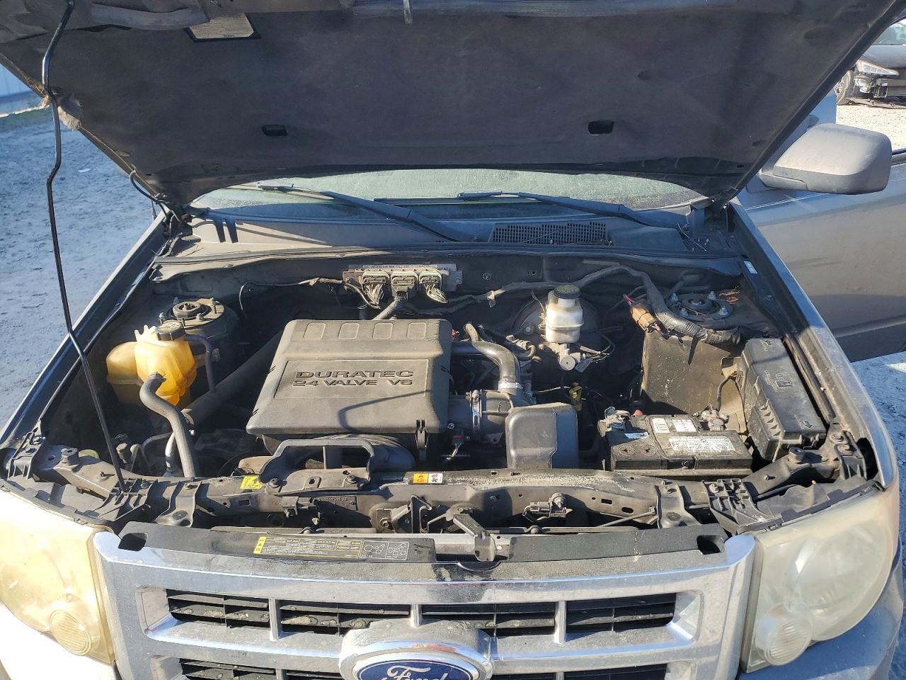 2009 FORD ESCAPE