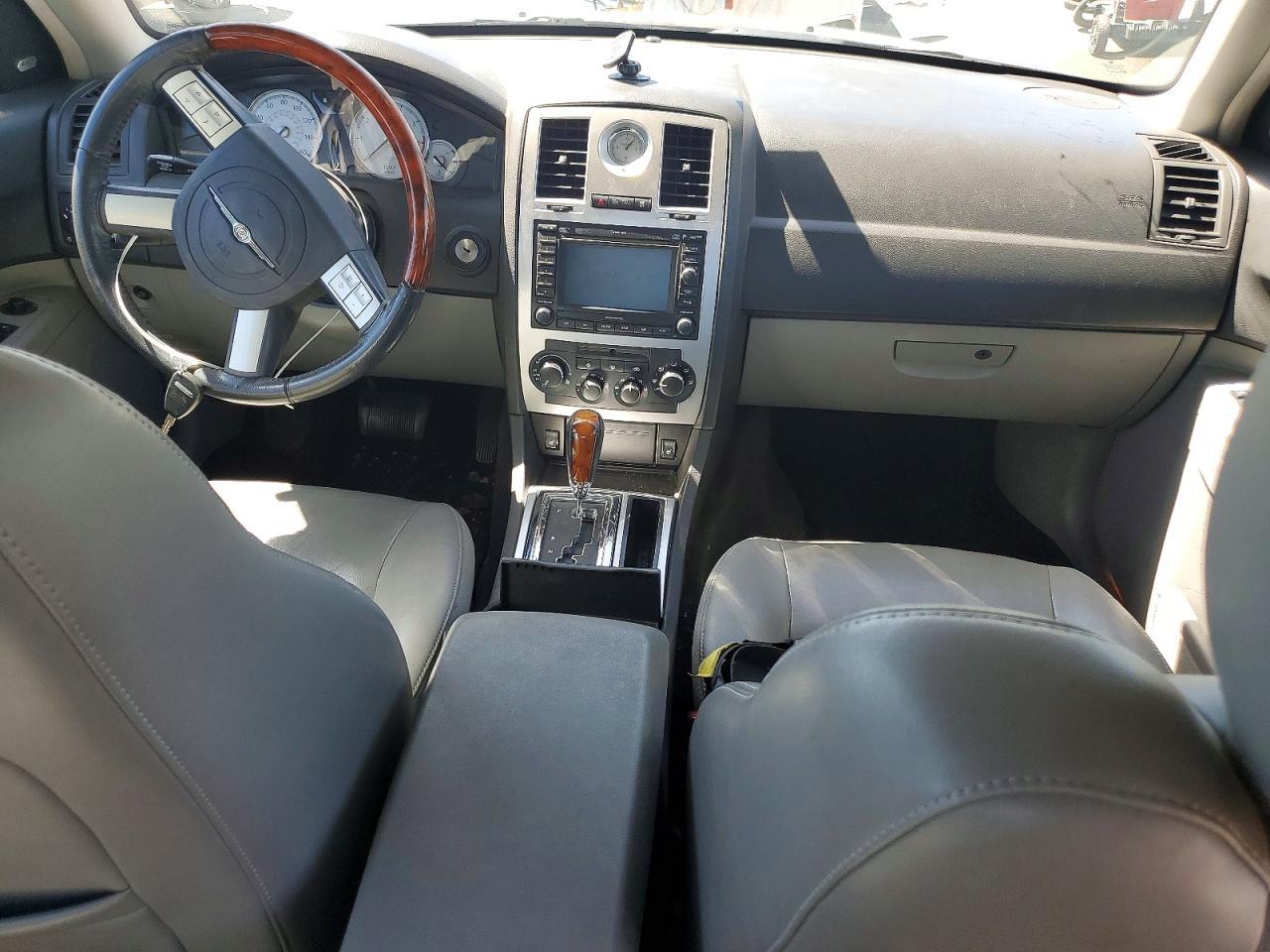 2006 CHRYSLER 300