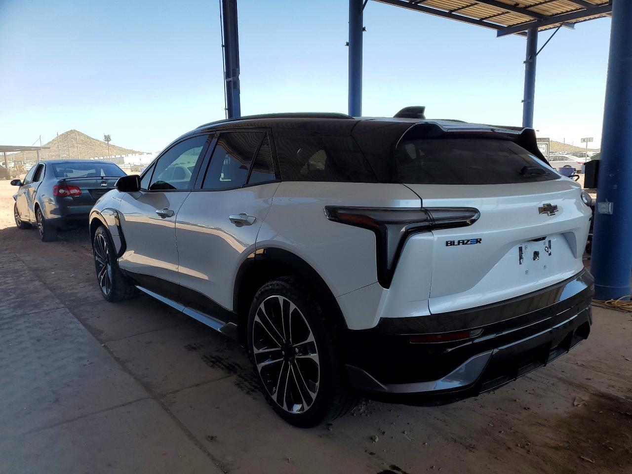 2025 CHEVROLET BLAZER