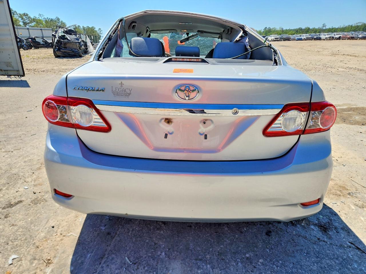 2013 TOYOTA COROLLA