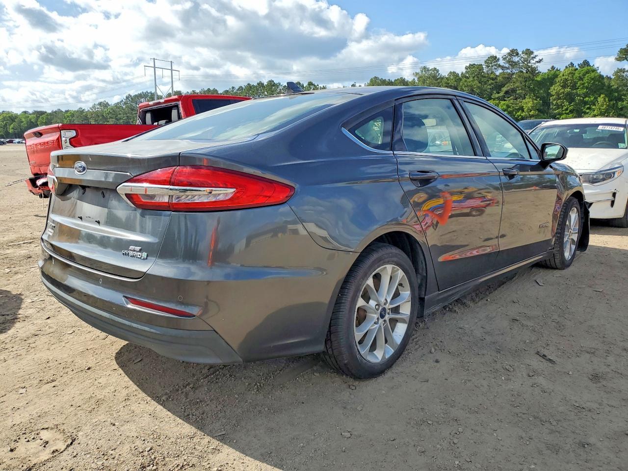 2019 FORD FUSION