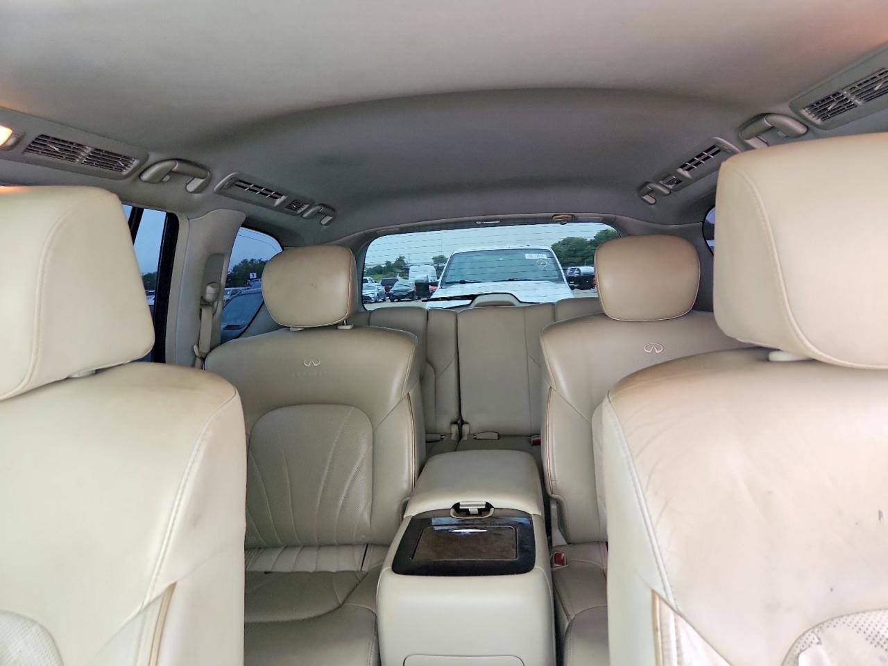 2012 INFINITI QX56