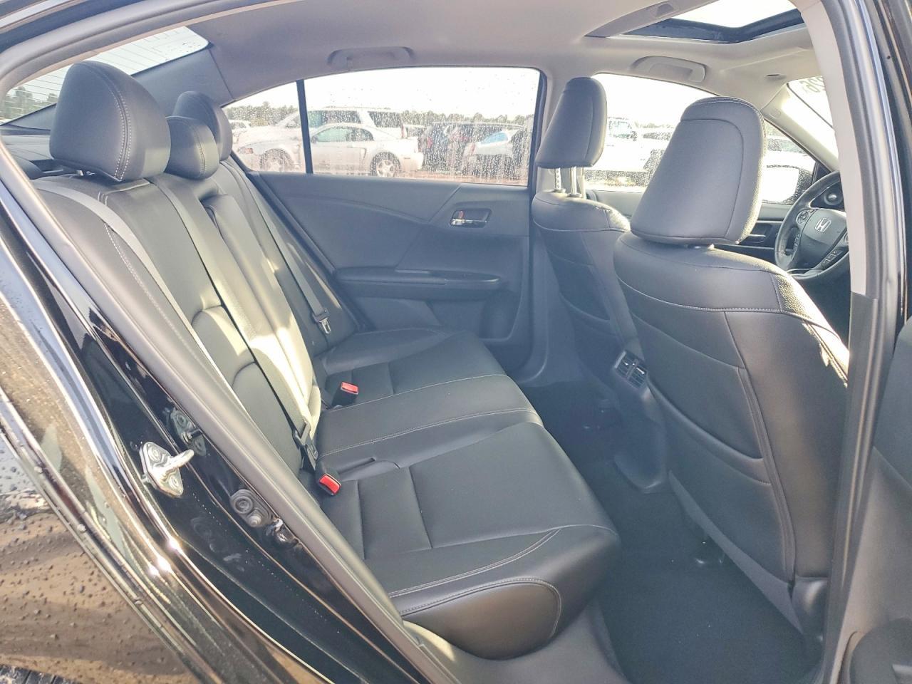2015 HONDA ACCORD