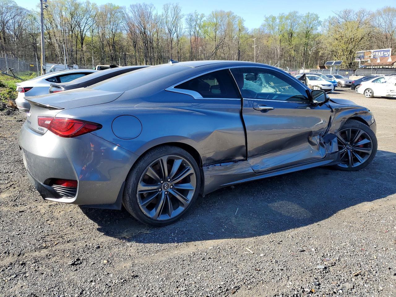 2017 INFINITI Q60